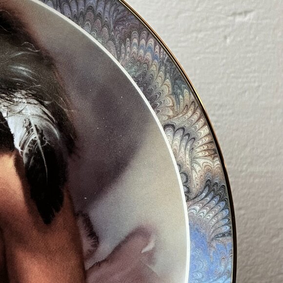 Lee Bogle Warm Interlude Plate #8 in Soul Mates Collection Native American 1995 - Picture 5 of 9